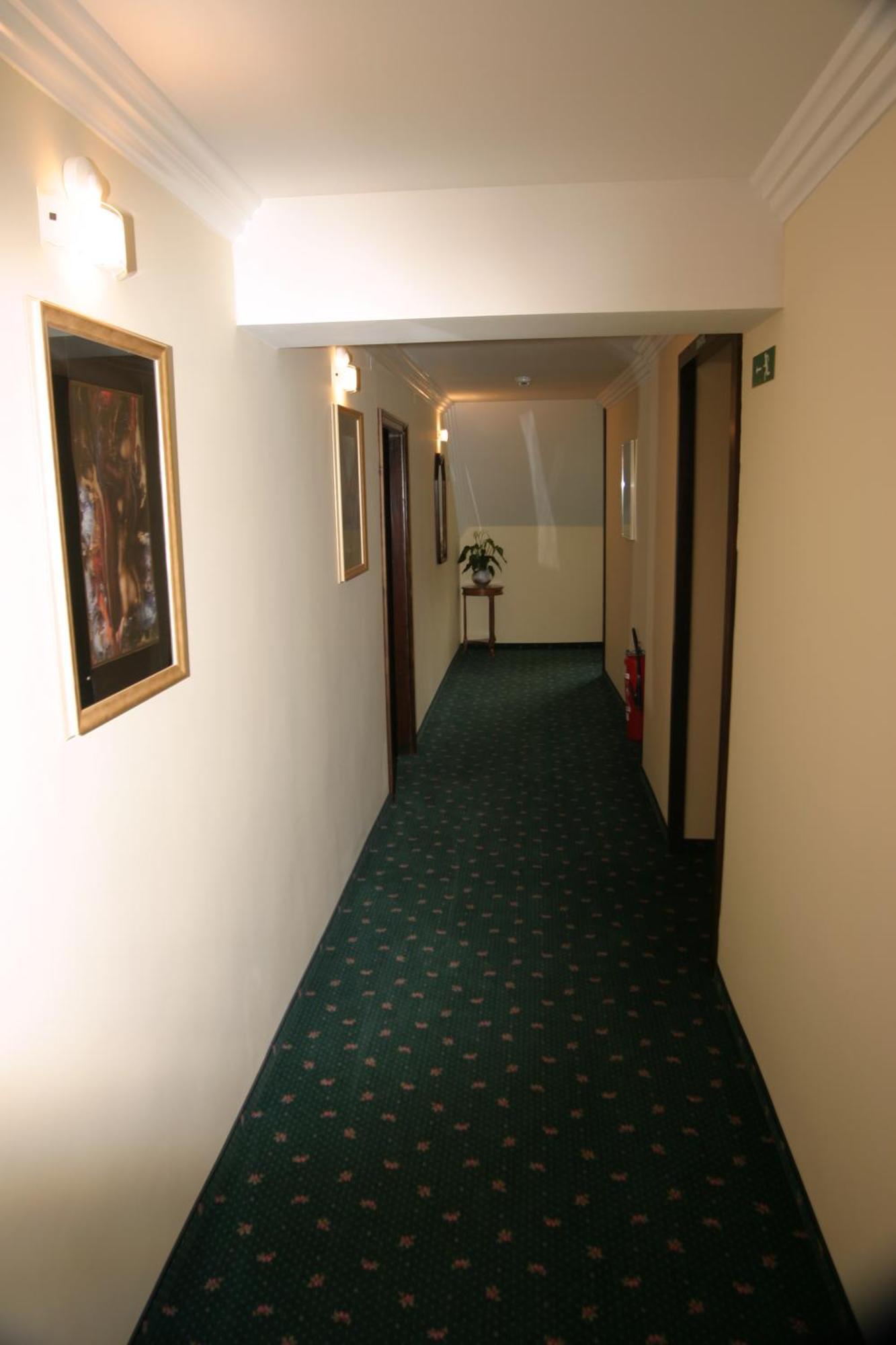 فندق رادوفيتْسافي  فندق سبورت مانكا المظهر الخارجي الصورة